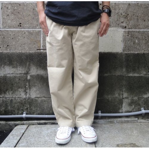 他の写真1: RICCARDO METHA (リカルドメッサ) ONE TUCK WIDE TROUSERS TWILL ベージュ (カーキ)