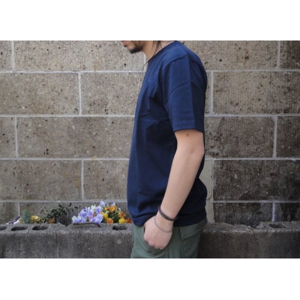 画像2: Article 10. (アーティクルテン.) S/S ROUND NECK SUPIMA COTTON T-SHIRTS ネイビー