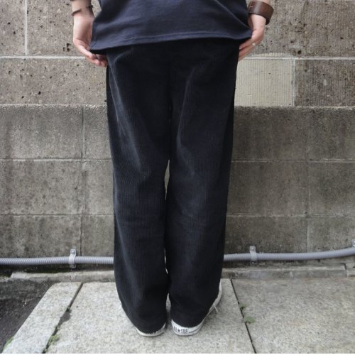 他の写真3: RICCARDO METHA (リカルドメッサ) 1TUCK WIDE TROUSERS コーデュロイ ブラック