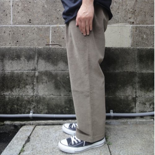 他の写真2: RICCARDO METHA (リカルドメッサ) 1TUCK WIDE TROUSERS コーデュロイ ベージュ