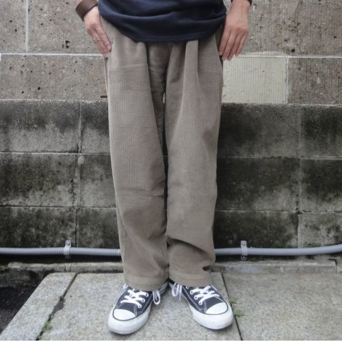 他の写真1: RICCARDO METHA (リカルドメッサ) 1TUCK WIDE TROUSERS コーデュロイ ベージュ