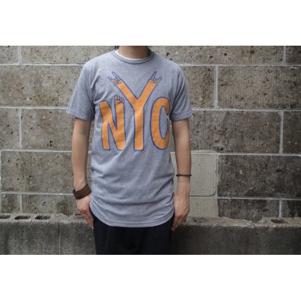 画像1: PALMER CASH (パルマーキャッシュ) NYC HANDS T-Shirts グレー 