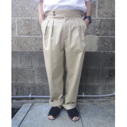 他の写真1: RICCARDO METHA (リカルドメッサ) 2TUCK BELTLESS TROUSERS カーキ