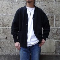 Mars Knitwear (マーズニットウェア) LAMBSWOOL V-NECK 2PKT CARDIGAN ブラック