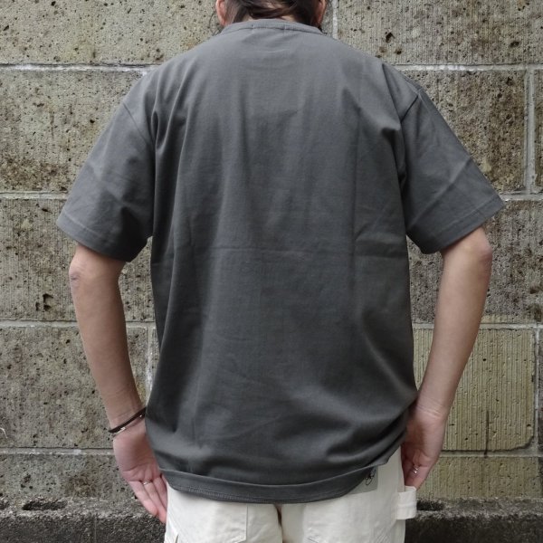 画像6: Filphies (フィルフィーズ) SHORT SLEEVE PRINT T-SHIRT Harlem view on 112 street ヘイジーブラック