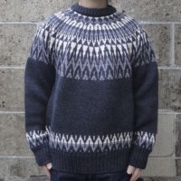 GUERNSEY WOOLLENS （ガンジーウーレンズ) ICELANDIC CREW NECK PULL OVER チャコール