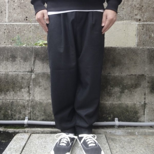 画像1: RICCARDO METHA (リカルドメッサ) 1TUCK CARROT ブラック