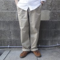 RICCARDO METHA (リカルドメッサ) 1TUCK WIDE TROUSERS ベージュ