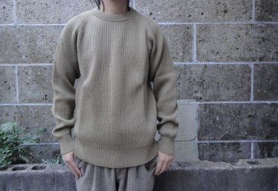 画像1: VINCENT ET MIREILLE (ヴァンソン エ ミレイユ) CREW NECK SWEATER 8GG AZE カーキ