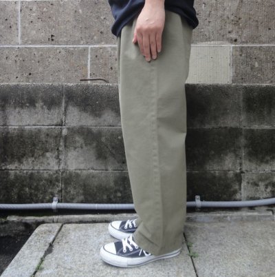 画像2: RICCARDO METHA (リカルドメッサ) 1TUCK WIDE TROUSERS TWILL オリーブ