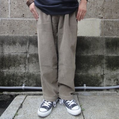 画像1: RICCARDO METHA (リカルドメッサ) 1TUCK WIDE TROUSERS コーデュロイ ベージュ