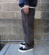 画像2: RICCARDO METHA (リカルドメッサ) 1TUCK WIDE TROUSERS CORDUROY マロン (2)