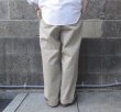 画像9: RICCARDO METHA (リカルドメッサ) 1TUCK WIDE TROUSERS ベージュ (9)