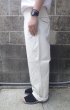 画像2: RICCARDO METHA (リカルドメッサ) 2TUCK BELTLESS TROUSERS オフホワイト (2)