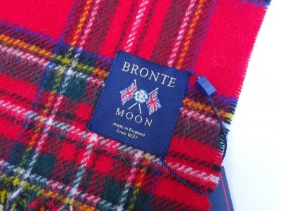 画像2: BRONTE MOON (ブロンテバイムーン) Dales Scarves - Tartan Check ロイヤルスチュワート