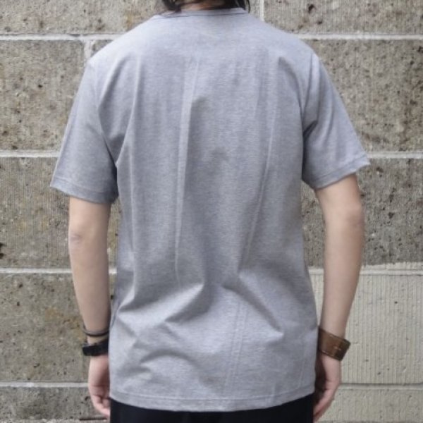 画像5: gicipiI (ジチピ) CREW NECK POCKET T-Shirt グレー (5)