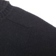 画像4: Jamieson’s (ジャミーソンズ) Plain Saddle Shoulder crew neck ブラック (4)
